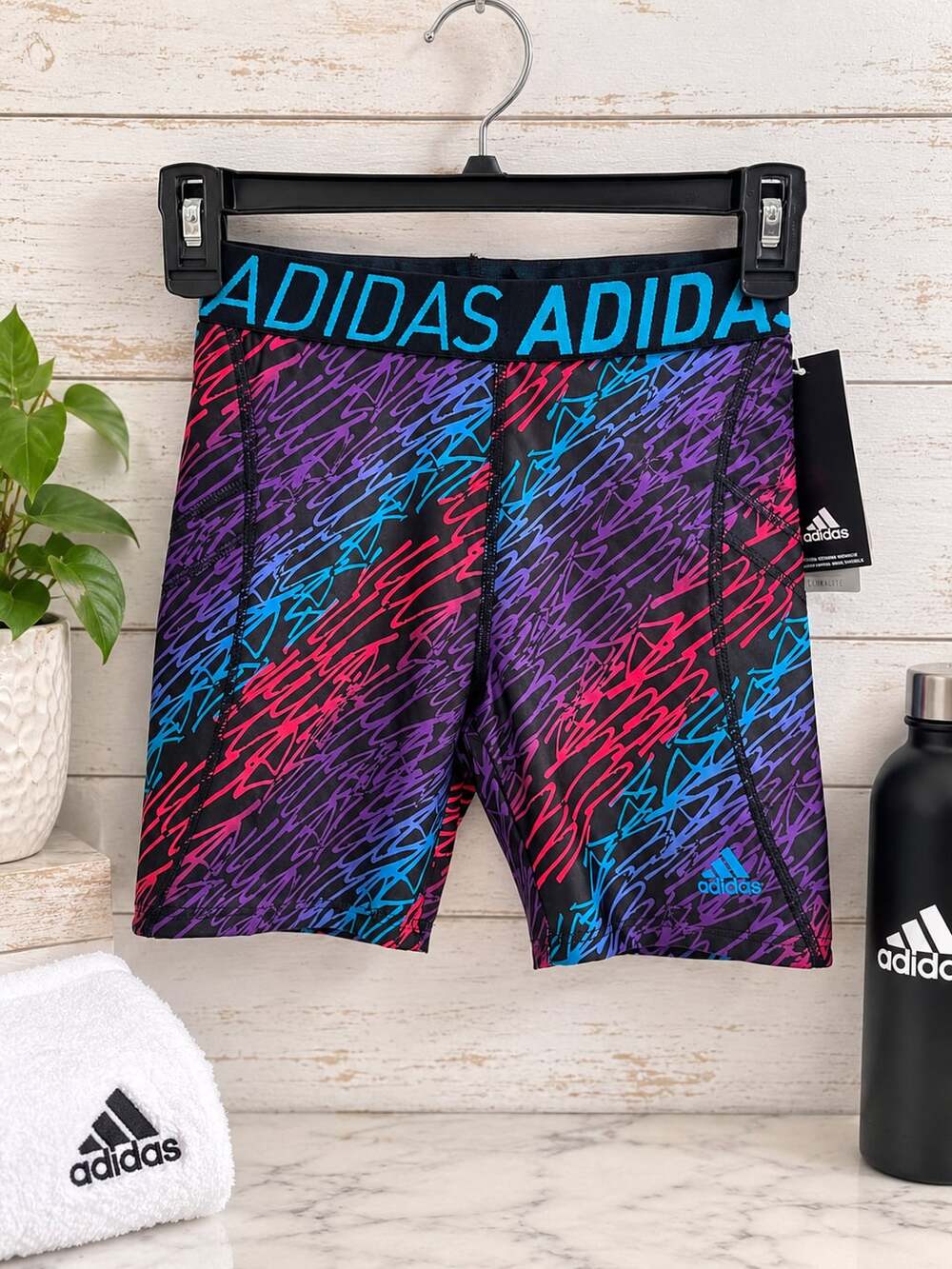 NWT Adidas Girls Destiny Printed Slider Size M Multi Graffiti Print Shorts $25